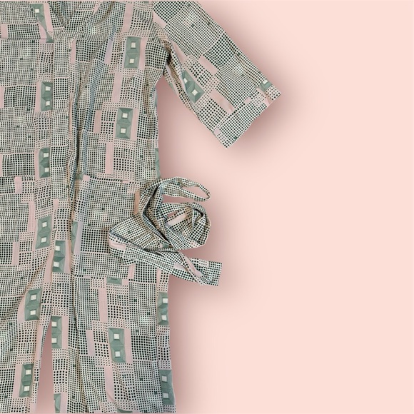 FRENCH MAUVE PINK AND GREEN GEOMETRIC JUMPSUIT WITH WAIST TIE SZ MEDIUM - Picture 3 of 6